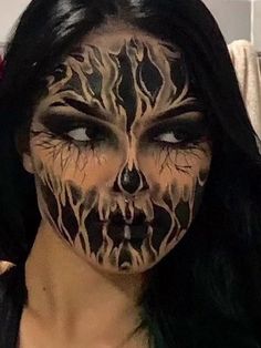 skeleton makeup: black flame Skeleton Makeup Looks, Cool Skeleton Makeup, Makeup Looks For Halloween, Monster Makeup, Creepy Makeup, Cool Skeleton