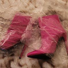 Dark Hot Pink Boots Never Worn Velvet Bottoms No Slip.. Gorgeous Small Crease As Seen In Pick Hot Pink Boots, Velvet Bottoms, Just Fab Boots, Womens Thigh High Boots, Tassel Heels, Felt Boots, Red Booties, Star Boots, Faux Suede Boots