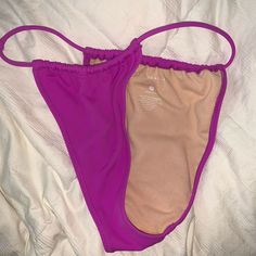 Never Worn Fits Small To Medium High Rise Cheeky Summer Swimming Bottoms With Built-in Bra, Summer Bottoms With Built-in Bra For Swimming, Swimming Bottoms With Built-in Bra For Summer, Summer Beach Bottoms With Lined Body, Purple Stretch Swimwear For Beach, Casual Purple Swimwear With Triangle Top, Purple Stretch Swimwear For Beach Party, Pink Seamless Tankini For The Beach, Summer Bottoms With Built-in Bra For Beach Season