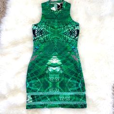 New With Tags Green Bodycon Sleeveless Dress For Spring, Sleeveless Fitted Printed Dress For Spring, Fitted Green Printed Dresses, Spring Green Sheath Bodycon Dress, Fitted Green Sleeveless Dress For Spring, Green Stretch Printed Dresses, Green Printed Stretch Dresses, Pink Flapper Dress, Patty Dress