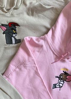 ✰Comes with both✰UNISEX✰Hand drawn and designed✰Embroidered sweatshirt✰Super soft and comfy!✰Ships within anywhere from 1 day-3.5 weeks depending on inventory. I hand make every order, so processing times may vary depending on the amount of orders I have! Matching Hoodies For Best Friends, Tom And Jerry Hoodie, Couples Sweatshirts Hoodie, Tom Und Jerry, Tom Y, Matching Hoodies For Couples, Tom Y Jerry, Matching Hoodies, Pics Ideas