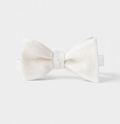 Dapper White Adjustable Bow Tie, Dapper Adjustable White Bow Tie, Adjustable Summer Bow Tie, Elegant Summer Bow For Gifts, Adjustable White Bow Tie With Butterfly Knot, Adjustable White Bow Tie With Decorative Bow, Summer Black Tie Bow Tie With Satin Bow, Elegant White Bow Tie With Butterfly Knot, Formal White Bow With Butterfly Knot