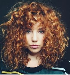 Curly Red Hair, Red Curly Hair, Permed Hairstyles, Curly Hair Cuts, Short Curly Hair, Grunge Hair, Ginger Hair, Long Curly Hair