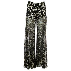 - Black and gold squiggle print - Wide pleated legs Autumn-Winter 2000 Evening Pants, Dolce And Gabbana Runway, Jersey Evening Dress, Flair Pants, Dolce And Gabbana Handbags, Boucle Jacket, Tuxedo Dress, Silk Pants, Boot Cut Denim