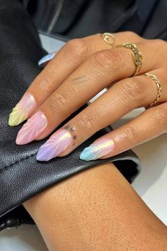 50  Chic Pretty August Nails to Elevate Your End of Summer Style Summer Nails Neon, Almond Acrylic Nails Designs, Cute Summer Nail Designs, Beachy Nails, August Nails, Spring Acrylic Nails, Tie Dye Nails, Broken Nails, Winter Nails Acrylic