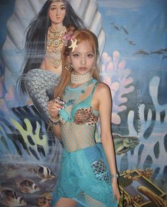 Asian Baddies, No Ordinary Girl, Gyaru Fashion, Malibu Barbie, Poses References, The Fashion Industry, Fashion Industry, Beach Babe, Beach Girl