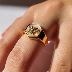 Bee Ring Hexagon Ring Geometric Ring Mother of Pearl Ring - Etsy Ring Hexagon, Ring Geometric, Hexagon Ring, Hexagonal Ring, Mother Of Pearl Ring, Gold Spoon, Bee Ring, Chunky Ring, Bee Jewelry