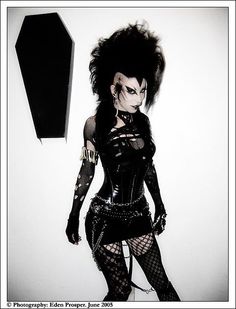 Deathrock Fashion, Dark Gothic Fashion, Razor Candi, Chica Punk, Goth Club, Modern Goth, Goth Outfit Ideas, Gothic Culture, Street Goth