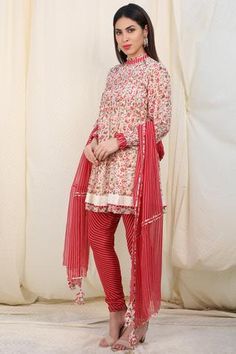 Shop for Nikasha White Crepe Printed Anarkali Set for Women Online at Aza Fashions Keyhole Tassel, Red Anarkali, Printed Anarkali, White Kurta, Luxury Sale, Churidar, Set For Women, Festival Wear, Anarkali