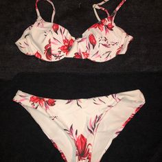 This Bikini Set Is Super Cute And Never Worn! Still Has The Crotch Sticker On It. White Tropical Underwire Swimwear, Tropical White Underwire Swimwear, High Leg, Floral Top, Womens Swim, Floral Tops, Pink White, Pink Ladies, Super Cute