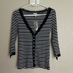 Chico’s Striped Kimmer Cardigan 3/4 Sleeve Tee, Lace Trim, Button Up, Black & White. Chicos Size 1, Us Women’s Medium. New! Casual 3/4 Sleeve Cardigan For Day Out, Casual Cotton Cardigan With 3/4 Sleeves, Casual Cardigan With 3/4 Sleeves And Buttons, Casual Cardigan With Button Closure And 3/4 Sleeves, Spring Cardigan With 3/4 Sleeves And Buttons, Spring Cardigan With Buttons And 3/4 Sleeves, Lace Trim, Long Sleeve Tees, Button Up