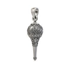 Elevate your spiritual journey with this 925 Silver Hanumanji Gada Pendant. Standing at 35mm in height, this intricate pendant beautifully showcases Lord Hanuman holding his iconic gada, a symbol of strength, courage, and devotion. Crafted with care, the polished finish accentuates the pendant's delicate and detailed design, highlighting Lord Hanuman's powerful presence. Made from high-quality sterling silver, this pendant offers exceptional durability and a timeless appeal. It serves as a spiri Hanuman Gada Locket, Mens Locket, Hanuman Gada, Hanuman Pendant, Hanuman Jayanthi, Hindu Jewelry, Drawing Interior, Antique Jewellery Designs