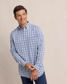 Keep cool and carry on with this intercoastal plaid sport shirt. Featuring stretch-enhanced material for a comfortable fit, with the inimitable Skipjack flag label at the bottom left hem. This plaid shirt features a classic button-down collar and a left chest pocket, plus premium brrr°® technology to keep you cool on those transitional fall days. Style: 11161 Plaid Casual Tops For Business, Plaid Casual Top For Business Casual, Plaid Tops For Business Casual, Casual Business Plaid Flannel Shirt, Casual Plaid Flannel Shirt For Business Casual, Southern Tide, Long Sleeve Plaid, Arm Sleeve, Button Down Collar