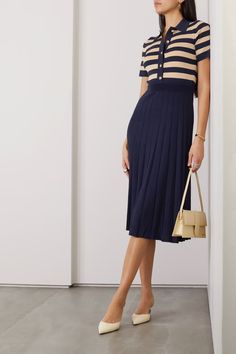 Office Clothes Women Business Chic Classy Work Dresses, Business Attire Women Dress, Court Clothes For Women, Colorful Elegant Outfits, Work Dresses For Women Office Outfits, Outfit Ideas Office Business Casual, Formal Outfit For Work, Office Manager Outfit, Dresses For Work Business