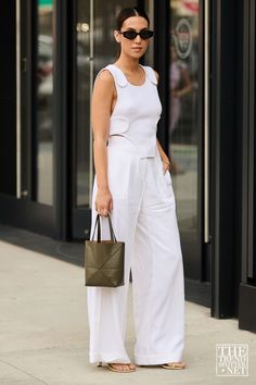 Wardrobe Necessities, 2024 Street Style, Total White, The Best Street Style, Work Style, Style Looks, Best Street Style, Spring Summer 2024