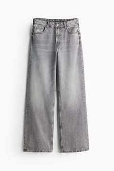 5-pocket jeans in washed cotton denim. High waist  zip fly with button  and straight  wide legs. H&m Wide Leg Jeans, Grey Washed Jeans Outfits, H&m Clothes, Grey Wide Leg Jeans, Grey Baggy Jeans, Cute Trousers, Uniqlo Women Outfit, Jeans Gris, High Waisted Wide Leg Jeans