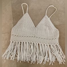 So Cute.Fringe Macrame Top. White Fringed Top For Vacation, White Fringe Top For Vacation, Spring Cotton Crochet Top With Fringe, White Fringe Crochet Top For Summer, White Crochet Top With Fringe For Vacation, White Fringe Crochet Top For Vacation, Summer Cotton Crochet Top With Fringe, White Fringe Beach Top, White Fringe Tops For Beach