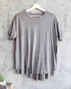 Soft-washed Crew Neck Short Sleeve Top, Summer Layering Crew Neck T-shirt, Gray Crew Neck Cotton Knit Top, Gray Cotton Crew Neck Knit Top, Relaxed Fit Knit Top For Layering, Casual Gray Short Sleeve Knit Top, Gray Tops For Layering, Heather Tri-blend Crew Neck Top, Casual Gray Knit Top With Short Sleeves