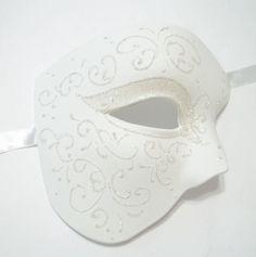 White Phantom of The Opera Costume Masquerade @avghluver03 Phantom Of The Opera Mask, Karneval Party, Costume Masquerade, Opera Mask, Venetian Carnival Masks, An Affair To Remember, Mardi Gras Costumes, Party Mask, Mardi Gras Party