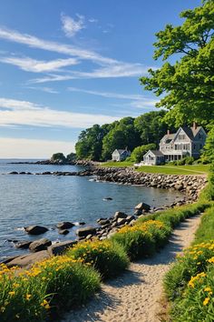 Discover the Allure of Connecticut: Coastal Charms to Cultural Treasures 🌊🎭 Summer In Connecticut, Mystic Connecticut Aesthetic, Coastal Maine Aesthetic, New Haven Connecticut Aesthetic, Coastal Town Aesthetic, East Coast Summer Aesthetic, New England Summer Aesthetic, Connecticut Aesthetic, Madison Connecticut