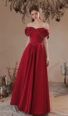 Strapless Off Shoulder Dress For Prom Season Banquet, Strapless Ball Gown For Prom Season Homecoming, Off-shoulder Evening Dress For Homecoming And Prom, Off Shoulder Dress For Banquet Prom Season, Off-shoulder Gown For Banquet And Prom Season, Strapless Off Shoulder Dress For Homecoming And Prom, Strapless Off Shoulder Dress For Prom Season, Off-shoulder Gown For Prom Season Banquet, Off-shoulder Gown For Banquet During Prom Season