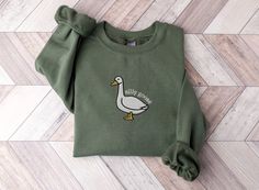 Goose Sweaters, Goose Dress, Goose Sweatshirt, Quirky Humor, Advanced Embroidery, Lucky Duck, Funny Gifts For Men, Chapeau Cowboy, Silly Goose