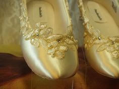 Wedding Flats IvoryGold Shoes Satin Appliques pearls by NewBrideCo, $126.00 Wedding Ballet Flats, Elegant Flats, Satin Shoes, Wedding Flats, Gold Shoes, Womens Wedding Shoes, Gold Wedding, Wedding Shoes, Wedding Sneaker