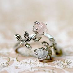 Rough Stone Ring, Raw Crystal Ring, Raw Stone Ring, Dream Engagement Rings, Rose Quartz Stone, Cute Rings, Pretty Rings, Fantasy Jewelry, Crystal Rings