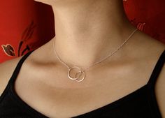 SILVER  Elegant Eternal Circles on Silver  Chain Large, bridesmaid gift, wedding, gift idea. $29.00, via Etsy. Best Friend Necklace, Best Friend Necklaces, Necklace Elegant, Silver Circle, Friend Necklaces, Large Ring, Holiday Jewelry, Circle Necklace, Shiny Things