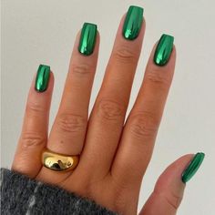 Super Cute And Stylish Ships In 5-10 Business Days Chrome Nails Designs, Short Square Nails, Metallic Nails, Holographic Nails, Fire Nails, Chrome Nails, Artificial Nails, Square Nails, Nail Accessories