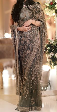 Sari Fashion, Designer Sarees Wedding, Fashion Movement, Latest Bridal Dresses, Fancy Sarees Party Wear, Indian Fashion Saree, Saree Designs Party Wear, Hippy Chic, Bridal Dress Fashion