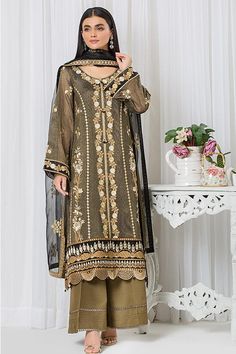 Pakistani traditional dress with intricate gold embroidery Embroidered Organza, Organza Dupatta, Suit Fabric, Pakistani Outfits, Fabric Stores Online, Fabric Online, Designer Suits, Pakistani Fashion, Raw Silk