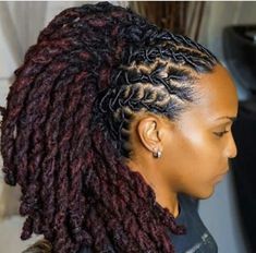 Atlanta Makeup, Hairstyles Dreads, Burgundy Locs, Long Dreadlocks, African Braids Hairstyles Pictures, Dreads Styles For Women, Dreadlocks Hairstyles, Hairstyle Pictures, Hair Locs