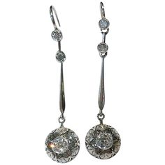 Pair of vintage earrings with 18 karat white gold and brilliant diamonds for a total of 0.5 karats, Italy 1920s-1930s Length 5 cm White Gold Diamond Earrings, Brilliant Diamond, White Gold Diamonds, Vintage Earrings, Diamond Earrings, Jewelry Earrings, White Gold, Pendant Necklace, Drop Earrings