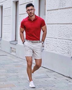 Best Casual Wear For Men, Denim Jacket Men Outfit, Billionaire Life, Mode Tips, Mens Summer Outfits, Spring Outfits Men, Mens Casual Outfits Summer, Cool Summer Outfits, Red Polo