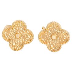 Van Cleef & Arpels Vintage Alhambra Hammered 18K Yellow Gold Earrings - 18K Yellow gold hammered vintage Alhambra earrings. Approx. diameter1.5 cm. Weight 8.9 grams. Originally sold 2015. Pre-owned with original box and papers. . Luxury Hammered Earrings For Anniversary, Elegant Hammered 22k Gold Earrings, Luxury Yellow Gold Earrings Stamped 14k, Luxury Hammered Gold Earrings, 22k Yellow Gold Hammered Earrings, Luxury Ornate Yellow Gold Earrings, Alhambra Van Cleef, Vintage Alhambra Earrings, Gold Van Cleef