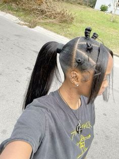 3 Ponytail Hairstyle Black Women, Creative Straight Hairstyles, Black Ponytail Hairstyles Natural, Bantu Knots Ponytail Hairstyles, Y2k Ponytail Hairstyles, Cute Leave Out Hairstyles, Bantu Knots With Ponytail, Quick Hairstyles Black Women, 90s Natural Hairstyles For Black Women