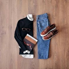 Sneakers Men Outfit, Mens Casual Dress Outfits, Causal Outfits, Man Fashion, Smart Casual Outfit, Sweatshirt For Men, Brown Sneakers