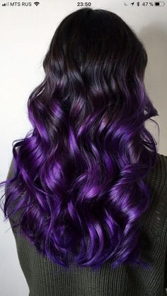 Purple Hair Streaks, Dark Purple Hair Color, Long Purple Hair, Purple Hair Highlights, Exotic Hairstyles, Purple Ombre Hair, Dark Purple Hair