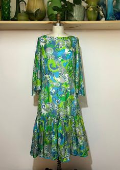 "Vintage 60s Italian Eleonora Garnett floral Paisley silk dress. Great colors/shape. Nice vintage condition with wear thats consistent with age. Please see photos for reference.  14\" shoulder  18.5\" pit to pit  16\" waist  23\" sweep @ seam 65\" sweep 11\" sleeve opening flat  18\" sleeve  42\" length" Vintage Silk Dress With Floral Print, 1970s Green Floral Print Dress, 1970s Style Green Floral Print Dress, Vintage Paisley Print Spring Dresses, Vintage Paisley Print Dresses For Spring, Vintage Multicolor Paisley Print Dresses, Uniform Dress, Color Shapes, Vintage 60s