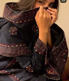 Simple Clothes, Afghani Clothes, Embroidery Fashion Detail, Dress Designing, Designing Ideas, Bridal Dresses Pakistan, Kurti Patterns