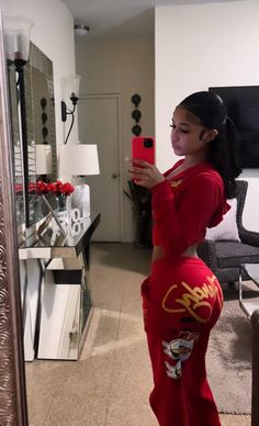 Simple Baddie Outfits, Band Hairstyles, Rubber Band Hairstyles, Hairstyles For Natural Hair, Set Outfits, Cute Lazy Day Outfits, Mirror Pics, Cute Comfy Outfits