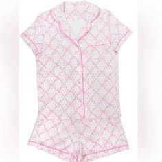 Roller Rabbit Sold Out Pajamas Size Small. Shorts And Short Sleeve!! Limited Edition Brand New With Tags! Color: Pink Size: Small Sold Out Online Lulu Shorts, Cute Pjs, Cute Pajama Sets, Roller Rabbit, Baby Bow, Cute Preppy Outfits, Cute Pajamas, Loungewear Set, Short Pajama Set