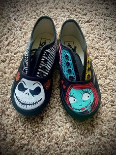 Custom Jack and Sally canvas kid's shoes. I can paint these in all sizes. Please just message me with details. Disney Painted Shoes, Painted Canvas Shoes, Nightmare Before Christmas Halloween, Girly Wall Art, Disney Shoes, Painted Jeans, Sneakers Athletic, Painted Clothes, Shoe Inspo