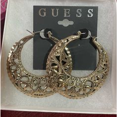 Guess Earrings Rare Vintage Look Color Gold . Bronze Look. Vintage Jewelry Antique Earrings, Vintage Jewelry Eragem, Cintage Earrings, Vintage Dangling Charms At Affordable Price, Guess Earrings, Guess Vintage, Guess Jewelry, Accessory Inspo, Sparkly Things