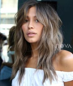 Long Shag Hairstyles, Modern Shag Haircut, Long Shag Haircut, Long Shag, Shaggy Haircuts, Shag Hairstyles, Hair With Bangs, Shag Haircut, Long Hair With Bangs