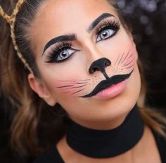 Nem Halloween Makeup, Cat Face Makeup, Maquillage Halloween Simple, Halloweenský Makeup, Cat Makeup Halloween, Halloween Makeup Diy