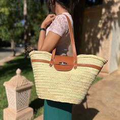 I just added a new item to eBay, Moroccan handmade large straw french baskets with leather straps! #eBay #eBaySeller Palm Leaf Baskets, French Baskets, Straw Basket, Basket Bag, One Bag, Stylish Storage, Black Handle, Large Bag, Leather Handles