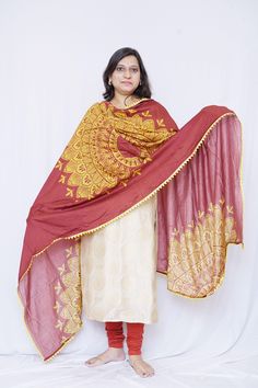 Description Take in the splendour of this stunning and flawlessly woven Silk Dupatta adorned with mandala art. The elegant design & colour scheme contribute to the beauty of this design. Specifications: Brand- Mudita by Lejina Length - 2.5 Meters Color - Black & white |Blue and Black | Brick red and Gold Material - Silk. Care Instruction: Hand wash & Machine wash Country of Origin: India Features: 1. The silk dupatta is adorned with digitally printed mandala art. 2. This silk dupatta will have you looking your most gorgeous every season. Bohemian Festive Sets With Woven Motifs, Festive Bohemian Sets With Woven Motifs, Bohemian Sets With Woven Motifs For Festive Season, Bohemian Cotton Dupatta For Wedding, Cotton Dupatta With Woven Motifs For Diwali, Bohemian Kurta With Dupatta For Puja, Bohemian Festival Dupatta, Festival Cotton Dupatta With Pallu, Dupatta With Woven Motifs For Puja