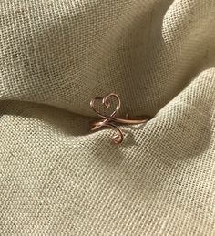 Heart Shape Wire Wrapped Ring Rose Gold Heart Ring Silver - Etsy Heart Wire Ring, Rose Gold Heart Ring, Wrapped Rings, Gold Heart Ring, Silver Heart Ring, Wire Wrapped Ring, Wire Ring, Thumb Ring, Rose Gold Heart